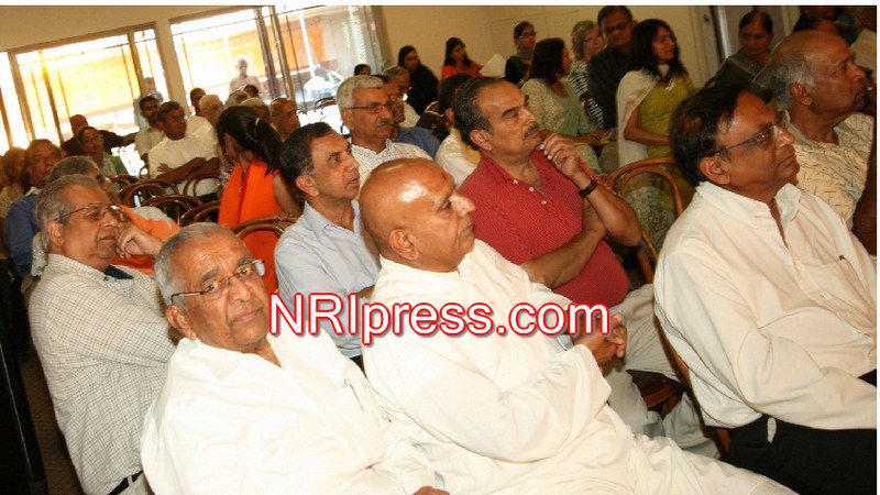 Gandhi_009