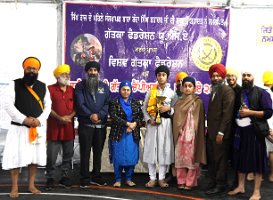 NY-Gatka-Boys-Fight
