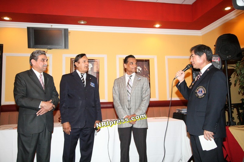 LIONS_CLUB-095