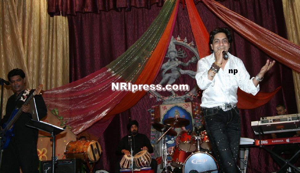 charenjeet-878