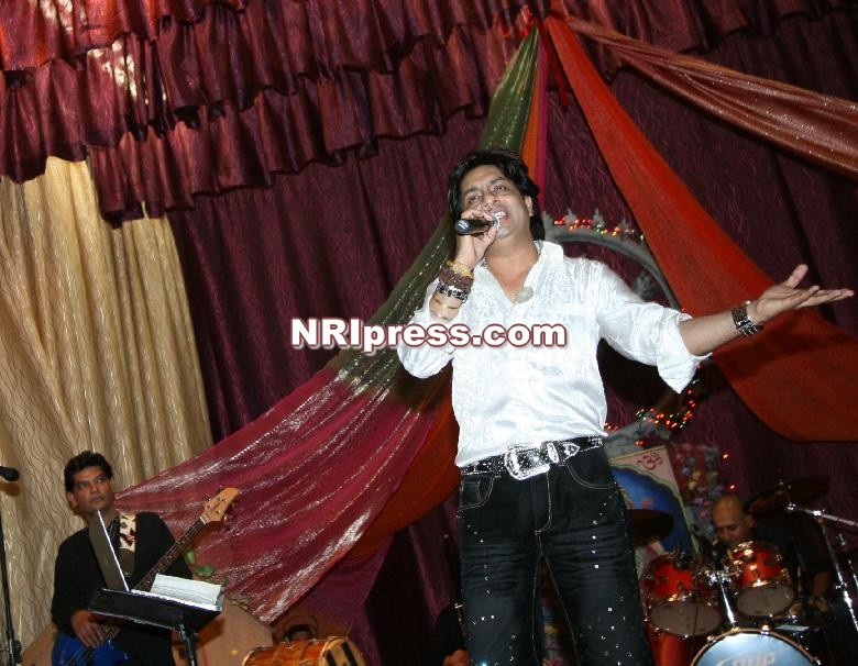 charenjeet-882