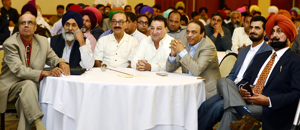 CAPT.AMARINDER-IN-LA-2b