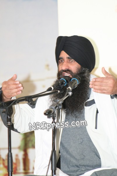 BuenaPark_Gurdwara-042