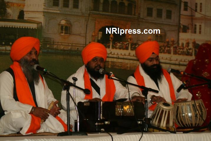 Riverside_Gurdwara_Nagar_Kirtan-135