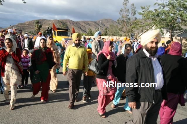 Riverside_Gurdwara_Nagar_Kirtan-240