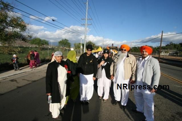 Riverside_Gurdwara_Nagar_Kirtan-292