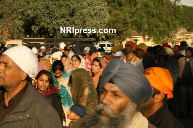 Riverside_Gurdwara_Nagar_Kirtan-306