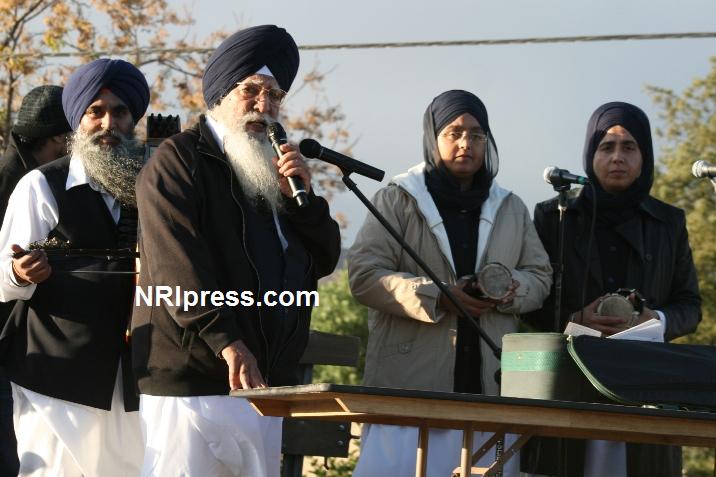 Riverside_Gurdwara_Nagar_Kirtan-325