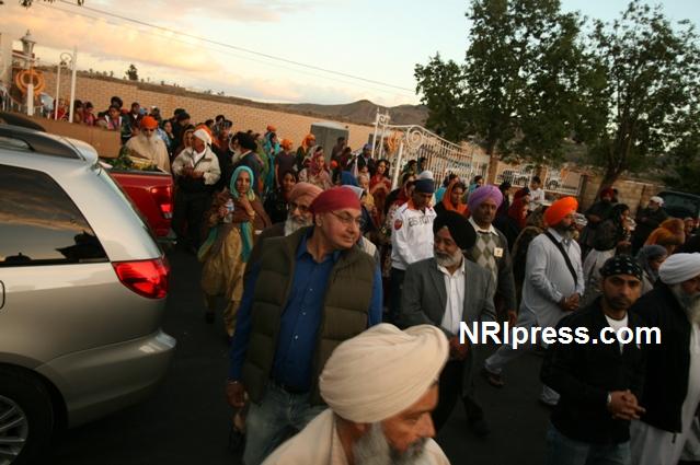 Riverside_Gurdwara_Nagar_Kirtan-384