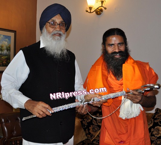 Ramdev-Yoga.Guru.Baba-3