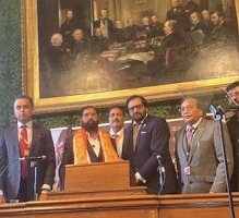 Eknath Shinde Meets UK Lords and Darshan Grewal in Parliament-2